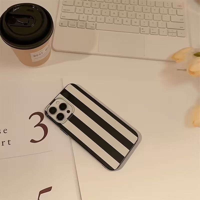 Small Niche Fresh Art Design W - Phone Cases Designer recension och pris