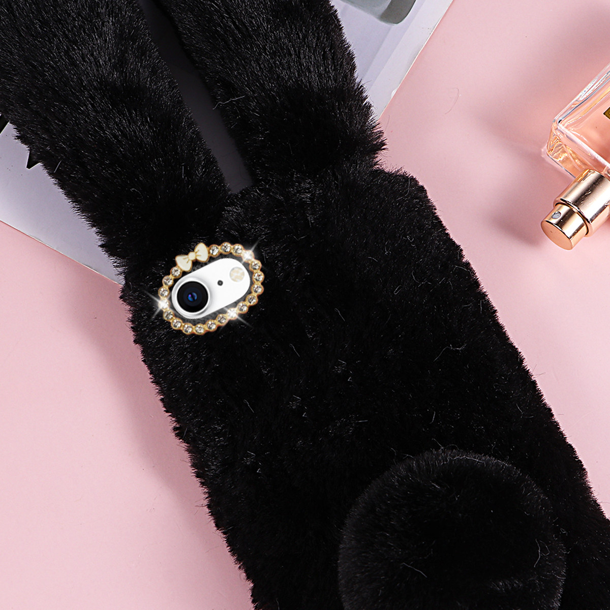 Black Adorable Rabbit Design P - Phone Cases Designer recension och pris